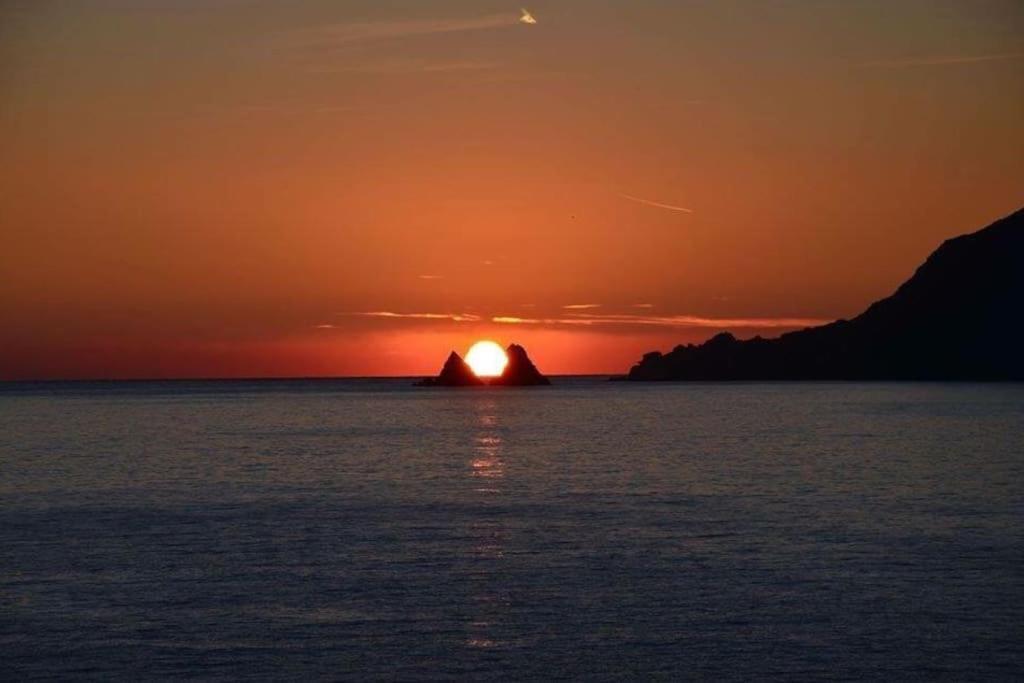 Port Tamaris, Le Troisieme Daire La Seyne-sur-Mer Dış mekan fotoğraf
